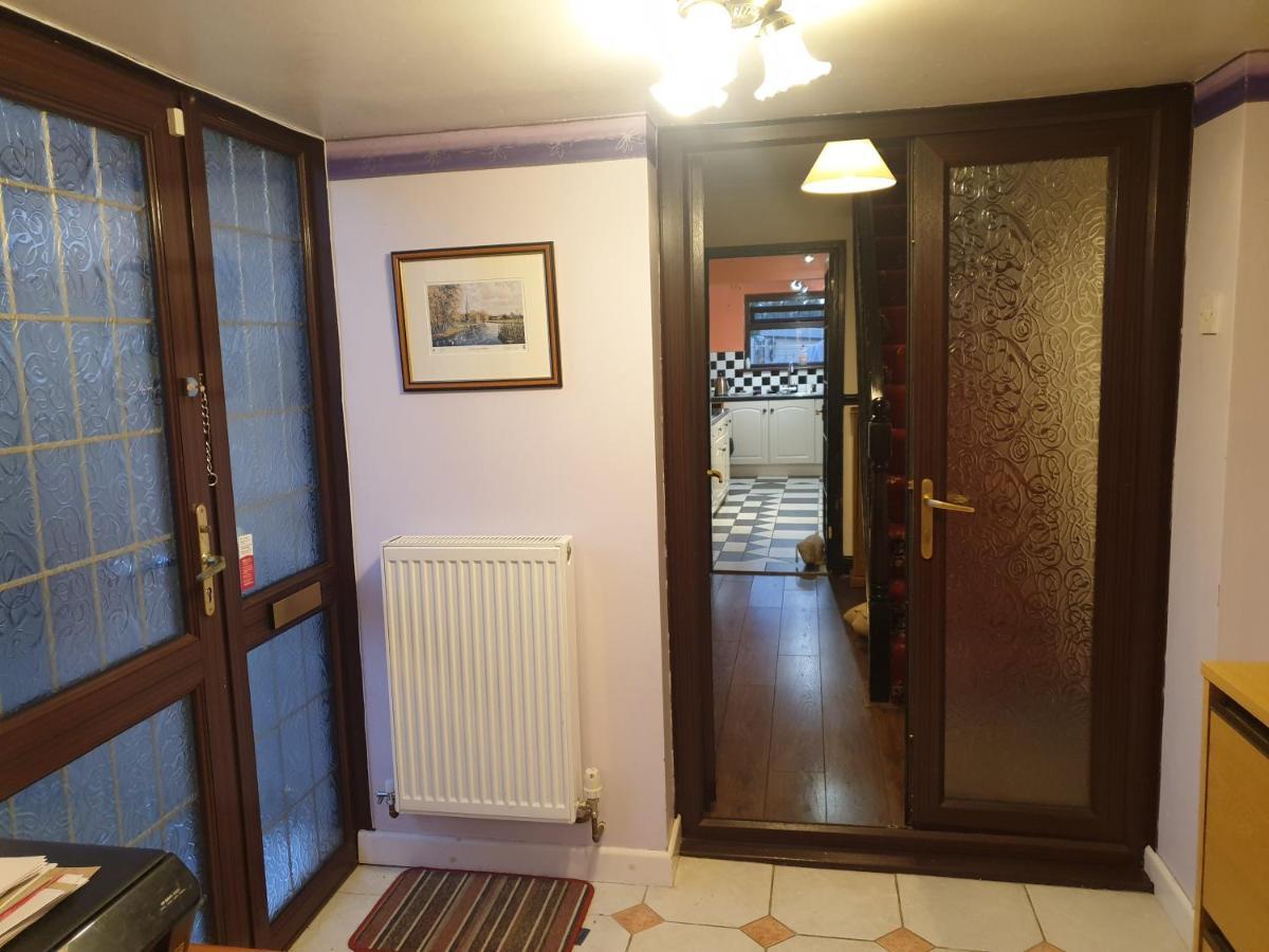 Shergold House Swindon Extérieur photo