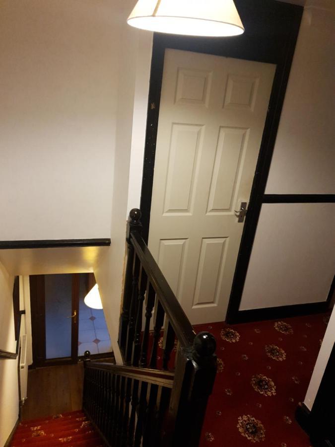 Shergold House Swindon Extérieur photo